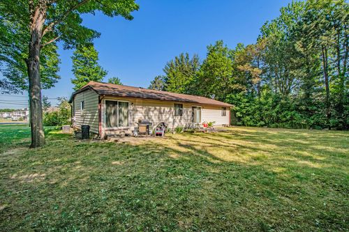 6202&6204 Eastern Avenue Se, Gaines Charter Township, MI, 49508 | Card Image