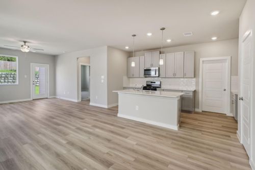 1651 Shae Oak Ln, Conroe, TX, 77304-3381 | Card Image