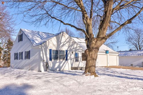 226 List St, Frankenmuth, MI, 48734-1908 | Card Image