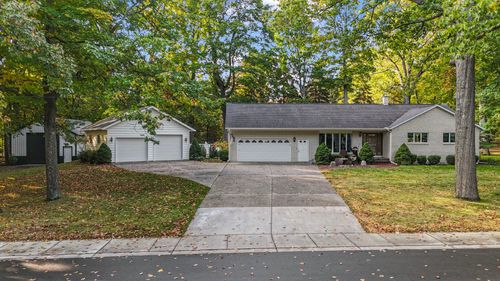 100 Maple Ave, Frankfort, MI, 49635-9745 | Card Image