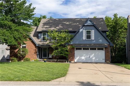 8515 Hallet St, Lenexa, KS, 66215-6004 | Card Image