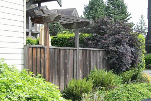 106-2115 Meredith Rd, Nanaimo, BC, V9S2N2 | Card Image