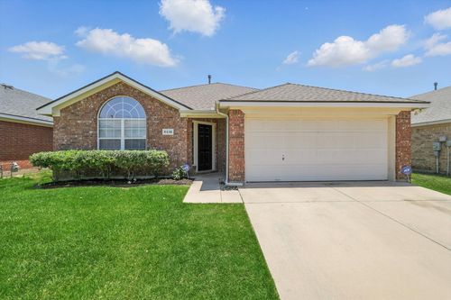 8436 Prairie Fire Dr, Fort Worth, TX, 76131-5338 | Card Image