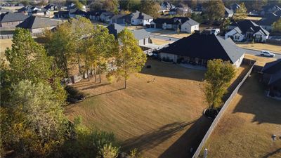 618 Oriole Drive, House other with 4 bedrooms, 3 bathrooms and null parking in Elm Springs AR | Image 2