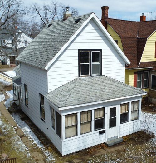 105 E Wisconsin Ave, Tomahawk, WI, 54487-1471 | Card Image