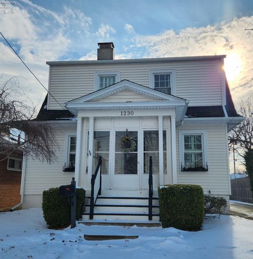 1230 5th St, Sandusky, OH, 44870-4202 | Card Image