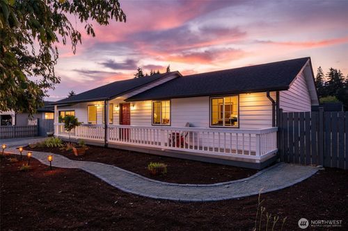 108 Sunnyside Dr, Centralia, WA, 98531-1728 | Card Image