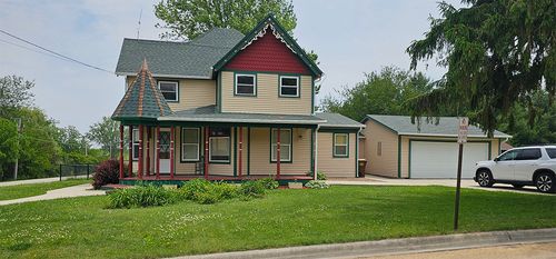1 S Stanton St, SHANNON, IL, 61078-9309 | Card Image