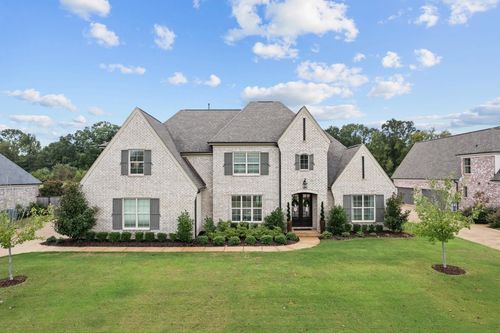 203 Green Garden Cv, Collierville, TN, 38017-1050 | Card Image
