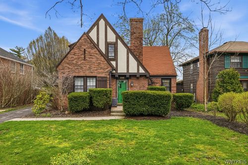 398 Brantwood Rd, Amherst, NY, 14226-4309 | Card Image