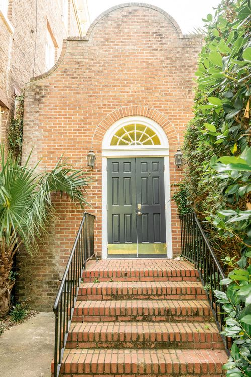 apt-c-12 Bee St, Charleston, SC, 29403-5837 | Card Image