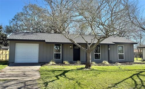 206 Inwood Lane, Highlands, TX, 77562 | Card Image