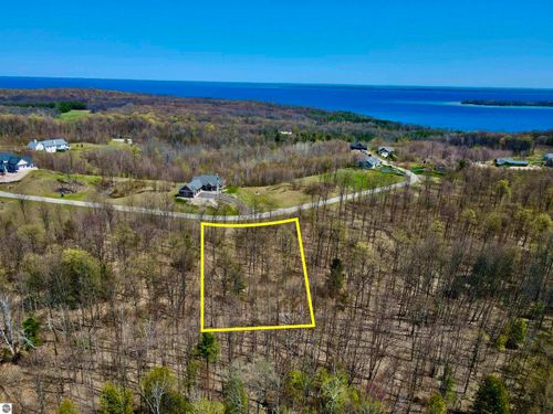 1927 N Blue Water Ct, Suttons Bay, MI, 49682-9745 | Card Image