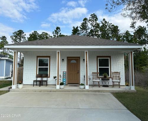7201 Lake Suzzanne Way, Panama City, FL, 32404-4098 | Card Image
