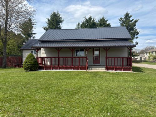 1811 Milton Avenue, Big Rapids, MI, 49307 | Card Image