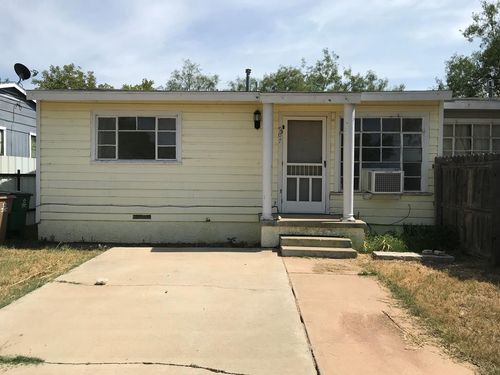907 Era Ave, San Angelo, TX, 76905-8020 | Card Image