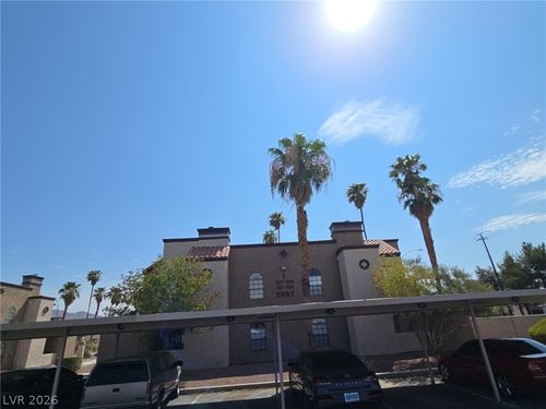 201-2987 Juniper Hills Blvd, Las Vegas, NV, 89142-2957 | Card Image