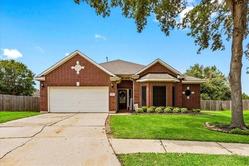 223 Cay Crossing Lane Lane, Dickinson, TX, 77539 | Card Image