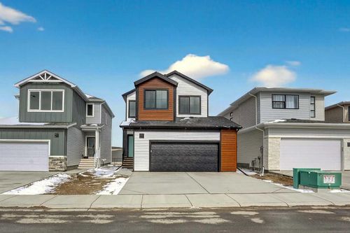 4521 31 Ave S, Lethbridge, AB, T1K8J8 | Card Image