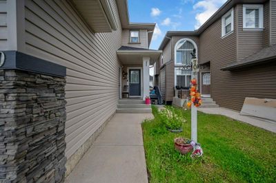 70 Saddlecrest Terr Ne, House detached with 5 bedrooms, 2 bathrooms and 2 parking in Calgary AB | Image 3