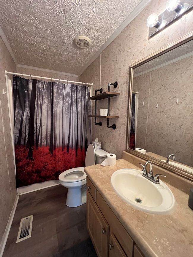 110 Oconee Dr, House other with 3 bedrooms, 2 bathrooms and 3 parking in Sparta GA | Image 12