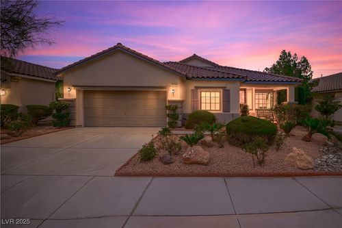 2804 Gallant Hills Dr, Las Vegas, NV, 89135-1759 | Card Image