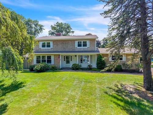 37 Marlin Dr, Groton, CT, 06340-5417 | Card Image