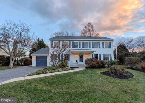 9403 Erin Ave, WALKERSVILLE, MD, 21793-9120 | Card Image