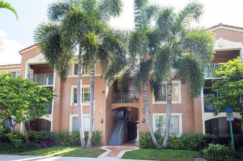 apt-203-4808 N State Road 7, Coconut Creek, FL, 33073-3352 | Card Image