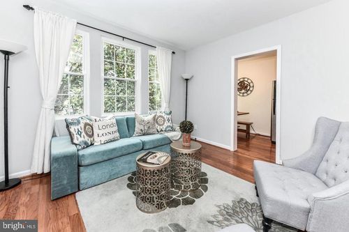 11545-1903 Key Blvd, ARLINGTON, VA, 22201-3227 | Card Image