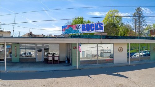 787 E Main St, Barnesville, OH, 43713-1458 | Card Image