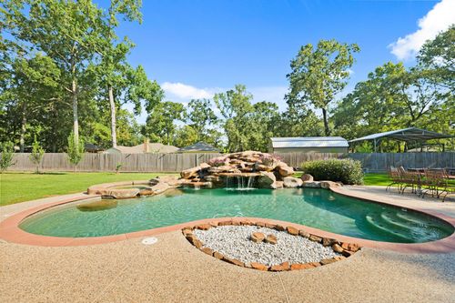 199 Holly Ln, New Caney, TX, 77357-2825 | Card Image