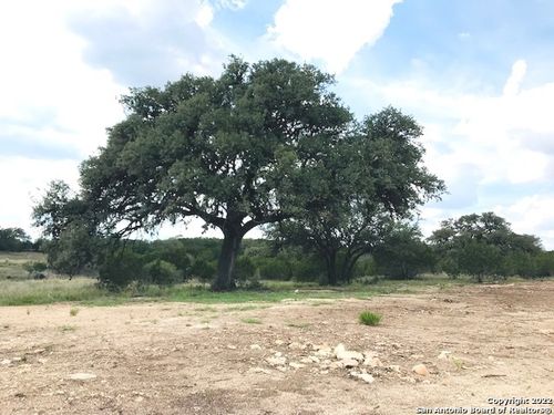 parcel 4 Rio Lantana, Pipe Creek, TX, 78063 | Card Image