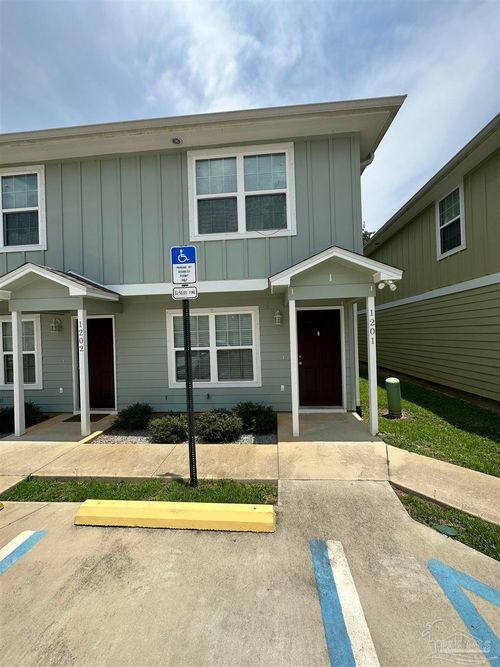 apt-1202-150 S Crow Rd, Pensacola, FL, 32506-4373 | Card Image