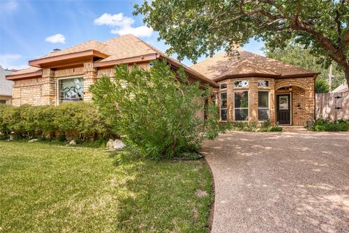 608 Crest Ridge Dr, Irving, TX, 75061-9108 | Card Image