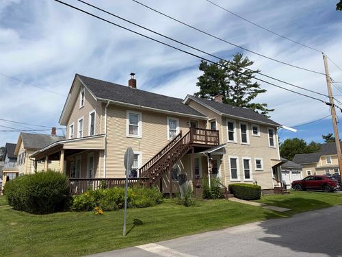 75 North St, Rutland, VT, 05701-6103 | Card Image