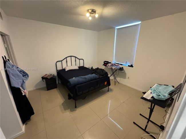 APT-4015 - 1060 Brickell Ave, Condo with 1 bedrooms, 1 bathrooms and null parking in Miami FL | Image 15
