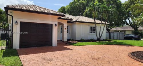16507 Nw 91st Ave, Miami Lakes, FL, 33018-6168 | Card Image