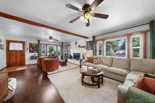 2332 Golden Ave, Lemon Grove, CA, 91945-3319 | Card Image