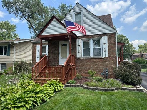 17611 Maple Street, Lansing, IL, 60438 | Card Image