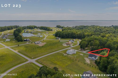 37 Jasmine Ln, Minnesott Beach, NC, 28510 | Card Image