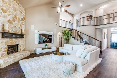 11916 Presario Rd, Mckinney, TX, 75071-6370 | Card Image