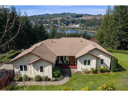 93621 Links Ln, Coos Bay, OR, 97420-5338 | Card Image