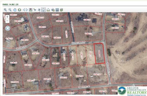 3101-3101 Wobbly Barn Rd, Henryville, PA, 18332 | Card Image