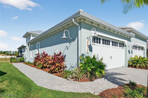 8813 Yucatan Ct, NAPLES, FL, 34112-7634 | Card Image