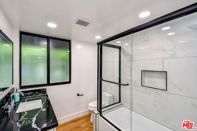 270 Grace Dr, Condo with 2 bedrooms, 1 bathrooms and null parking in South Pasadena CA | Image 6