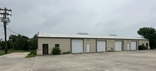 c-1034 Canyon Bend Dr, Dripping Springs, TX, 78620-5241 | Card Image