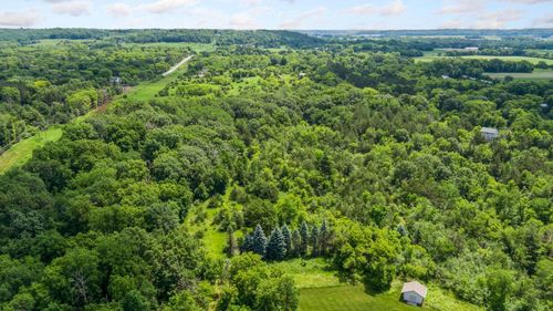 XXX Glen Cir, River Falls, WI, 54022 | Card Image