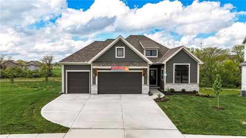 1510 Nw 106th Ter, Kansas City, MO, 64155-1651 | Card Image