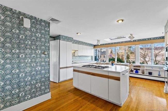 27 Spring Glen Ter, House other with 5 bedrooms, 4 bathrooms and null parking in Hamden CT | Image 13